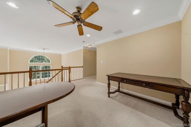 10 Willow Court, Tuxedo Park, NY 10987