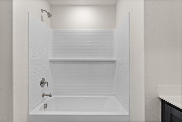 13413 Gitty Up Circle, Cresson, TX 76035