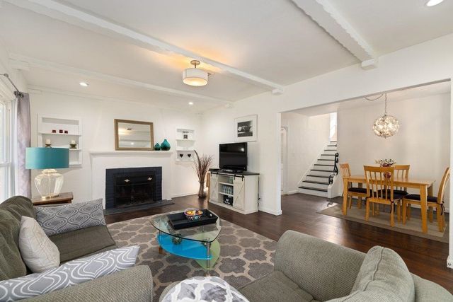 9600 Golf Links, Oakland, CA 94605