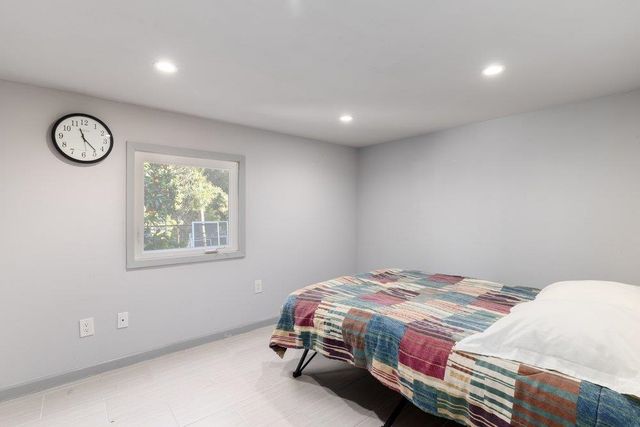 9600 Golf Links, Oakland, CA 94605