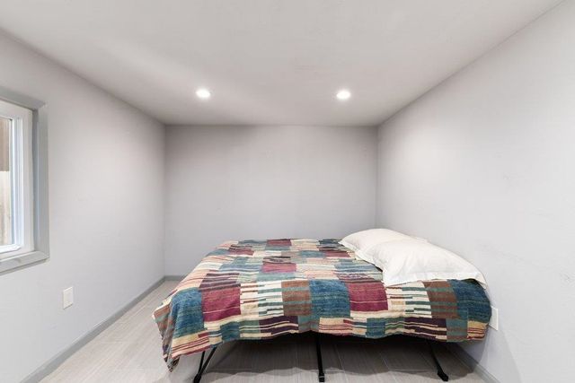 9600 Golf Links, Oakland, CA 94605