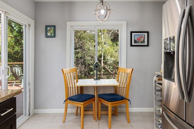 9600 Golf Links, Oakland, CA 94605