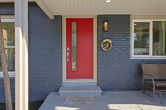 9600 Golf Links, Oakland, CA 94605