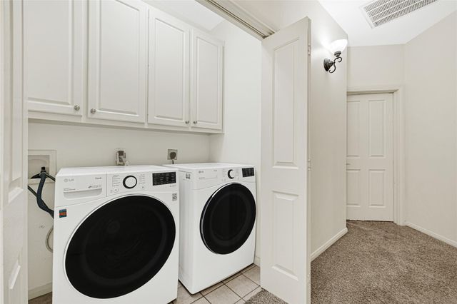 2414 Calumet Street B, Houston, TX 77004