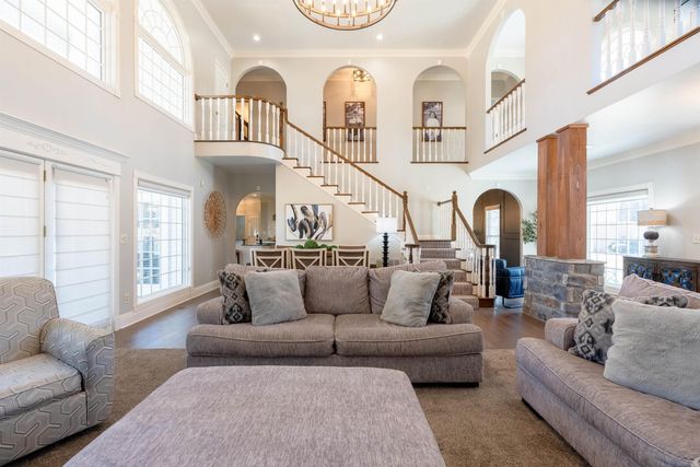 6 Oakridge Lane, Searcy, AR 72143