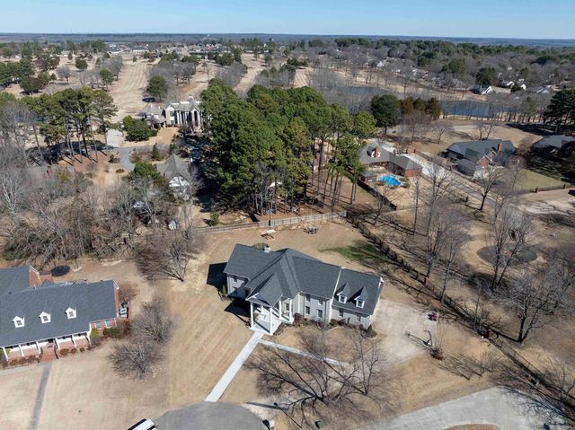 6 Oakridge Lane, Searcy, AR 72143