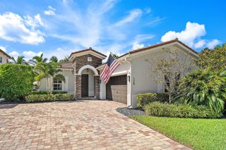 128 Behring Way, Jupiter, FL 33458