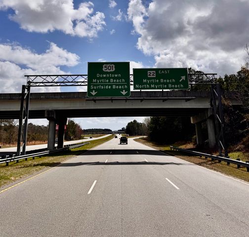 512 Woodland Farms Circle, Aynor, SC 29511