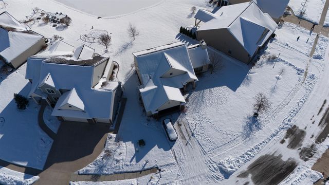 7107 Evansbrook Drive, Fort Wayne, IN 46835