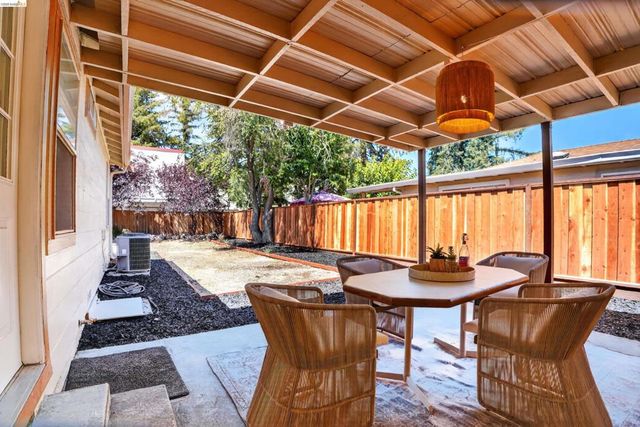 212 Babette Ct, Pleasant Hill, CA 94523