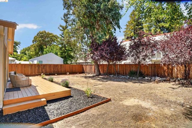 212 Babette Ct, Pleasant Hill, CA 94523