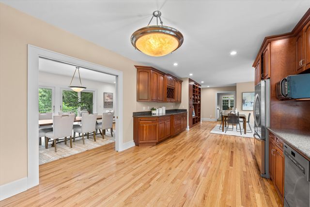 340 Orchard Hills Drive, Ann Arbor, MI 48104