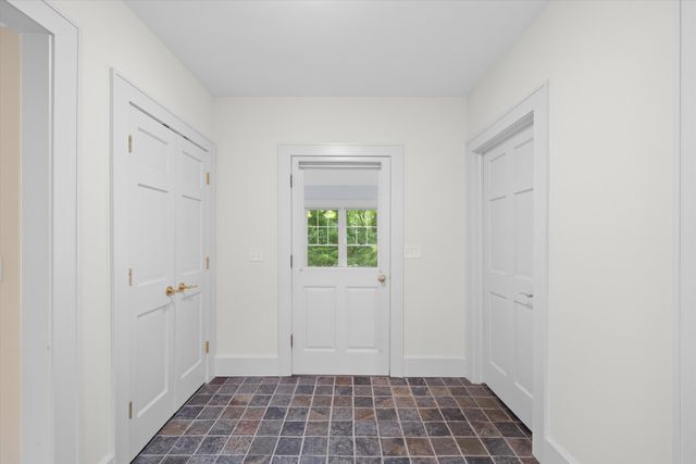 340 Orchard Hills Drive, Ann Arbor, MI 48104