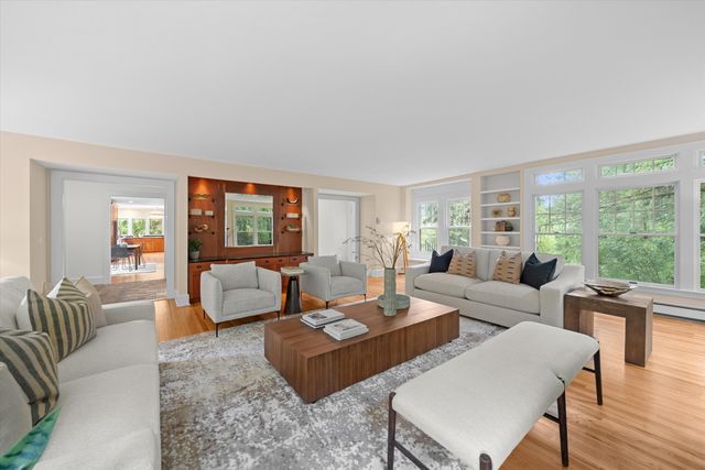 340 Orchard Hills Drive, Ann Arbor, MI 48104