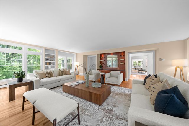 340 Orchard Hills Drive, Ann Arbor, MI 48104