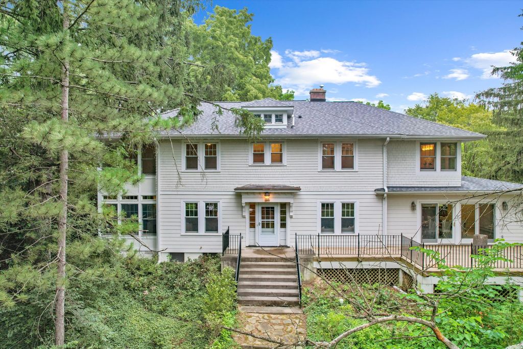 340 Orchard Hills Drive, Ann Arbor, MI 48104