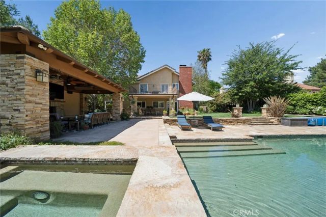 22043 Parvin, Saugus, CA 91350