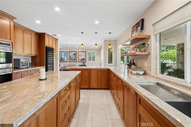 22043 Parvin, Saugus, CA 91350