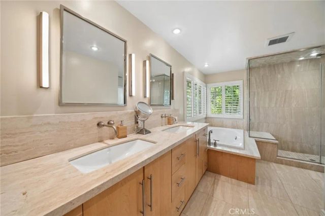 22043 Parvin, Saugus, CA 91350