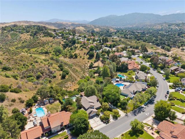 22043 Parvin, Saugus, CA 91350
