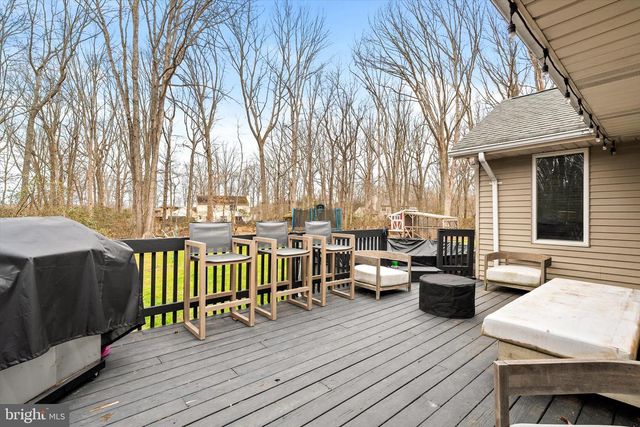 5 PIN OAK DR, New Egypt, NJ 08533