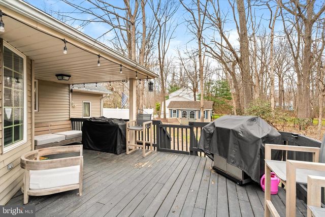 5 PIN OAK DR, New Egypt, NJ 08533