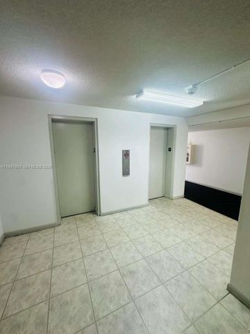 22605 SW 66th Ave 409, Boca Raton, FL 33428