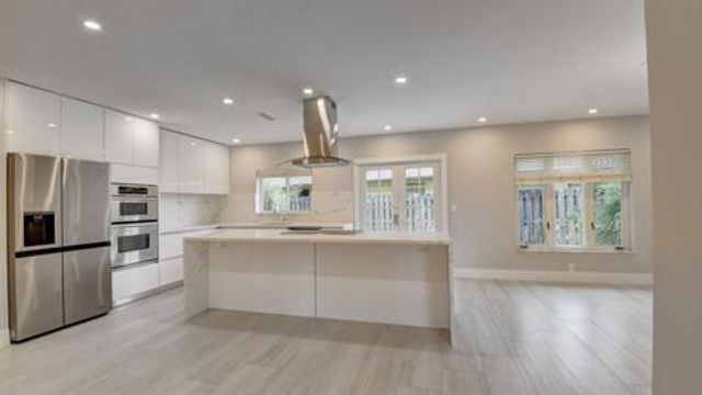 6813 Viento Way, Boca Raton, FL 33433