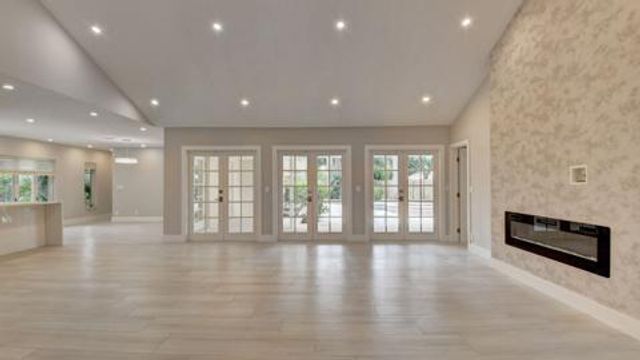6813 Viento Way, Boca Raton, FL 33433