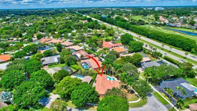 6813 Viento Way, Boca Raton, FL 33433