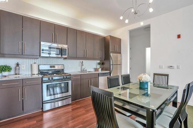 3801 San Pablo Ave 306, Emeryville, CA 94608