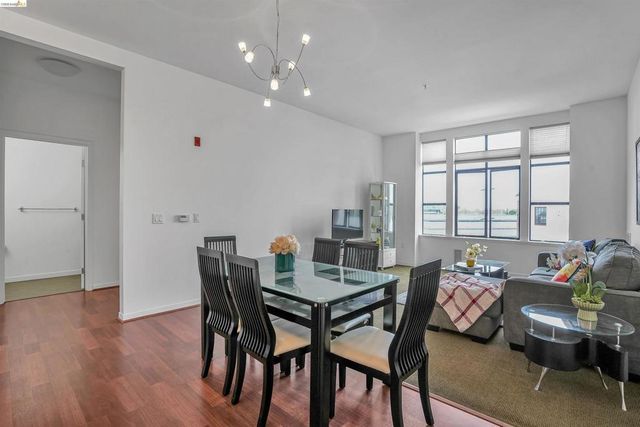 3801 San Pablo Ave 306, Emeryville, CA 94608