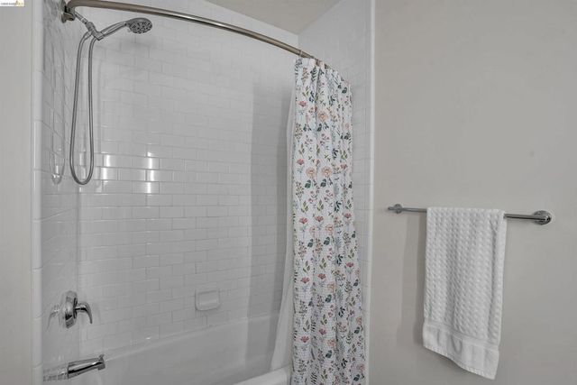 3801 San Pablo Ave 306, Emeryville, CA 94608