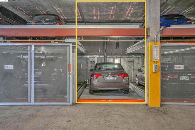 3801 San Pablo Ave 306, Emeryville, CA 94608