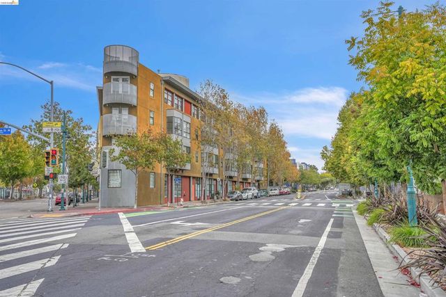 3801 San Pablo Ave 306, Emeryville, CA 94608