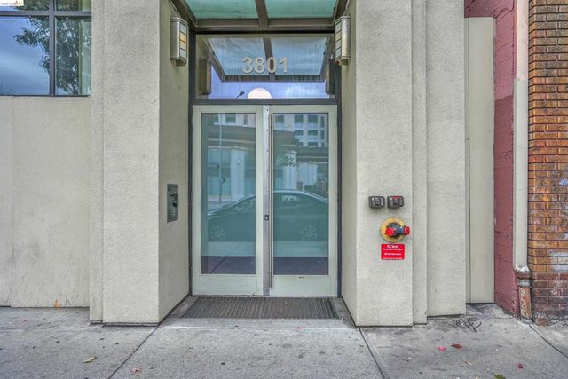 3801 San Pablo Ave 306, Emeryville, CA 94608