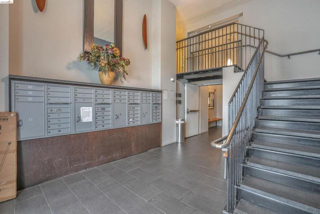 3801 San Pablo Ave 306, Emeryville, CA 94608