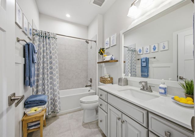 7035 Sky Meadow Dr, College Grove, TN 37046