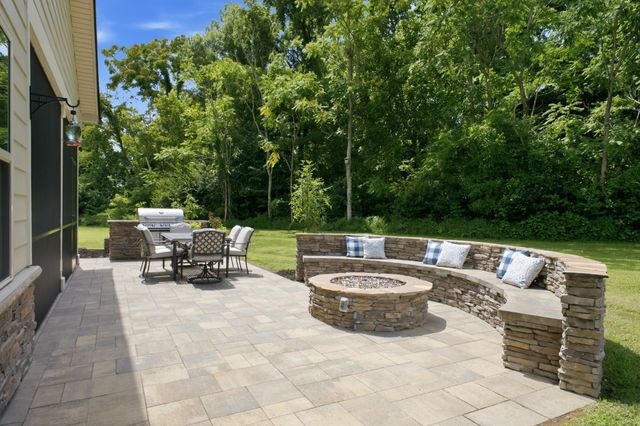 7035 Sky Meadow Dr, College Grove, TN 37046