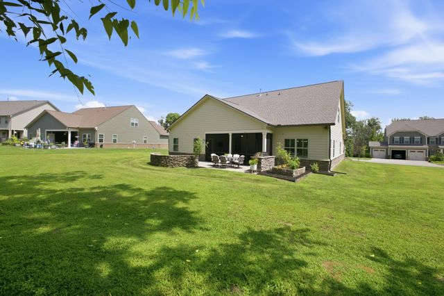 7035 Sky Meadow Dr, College Grove, TN 37046
