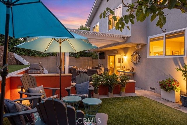 16541 Charleyville, Huntington Beach, CA 92649