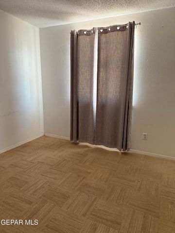 10477 MACKINAW Street, El Paso, TX 79924