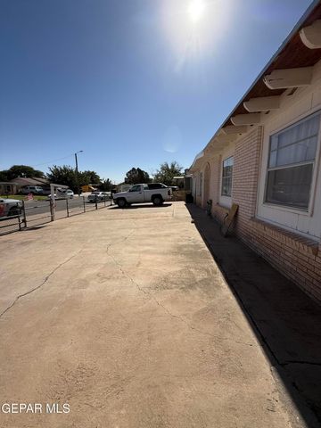 10477 MACKINAW Street, El Paso, TX 79924