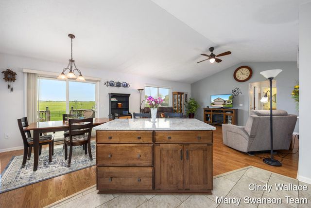 2106 Jaclyn Drive, Jamestown Twp, MI 49426