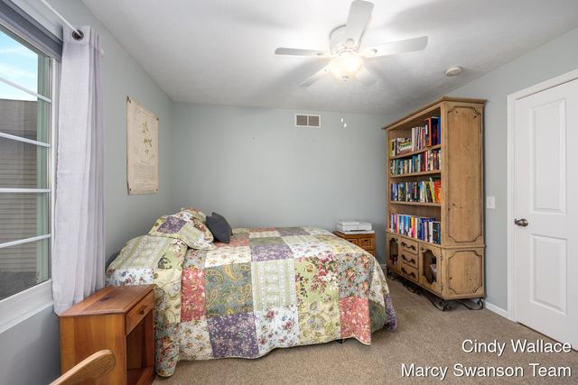 2106 Jaclyn Drive, Jamestown Twp, MI 49426