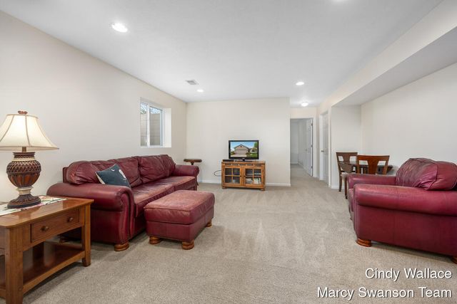 2106 Jaclyn Drive, Jamestown Twp, MI 49426
