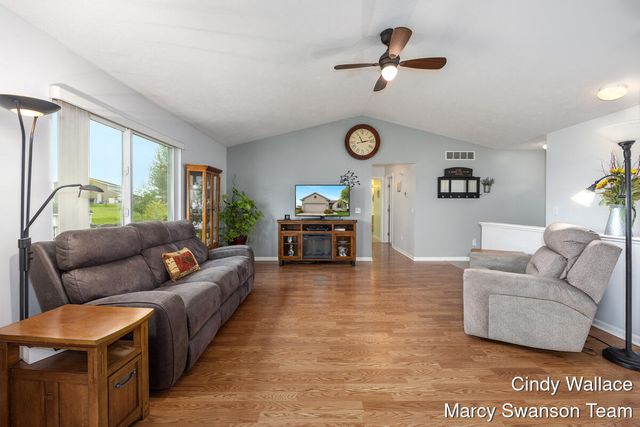 2106 Jaclyn Drive, Jamestown Twp, MI 49426