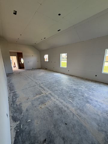 456 Ayden Ln, Clarksville, TN 37042