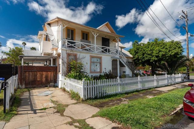 4496 Campus Ave, San Diego, CA 92116