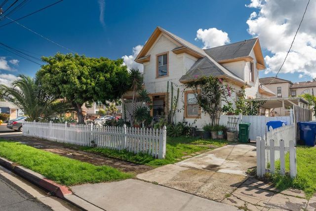 4496 Campus Ave, San Diego, CA 92116